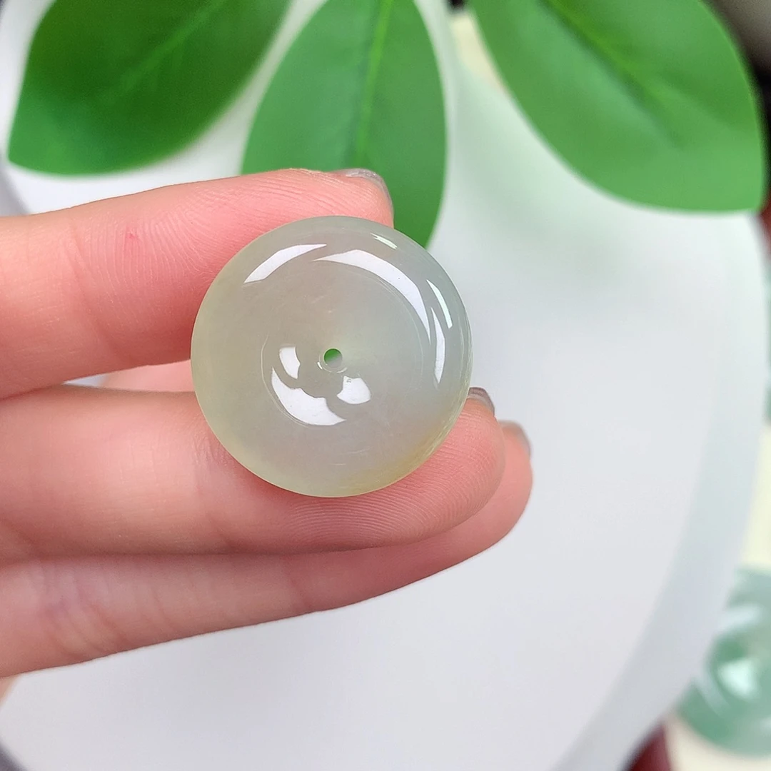 颈饰未镶嵌翡翠7:21-5.7mm