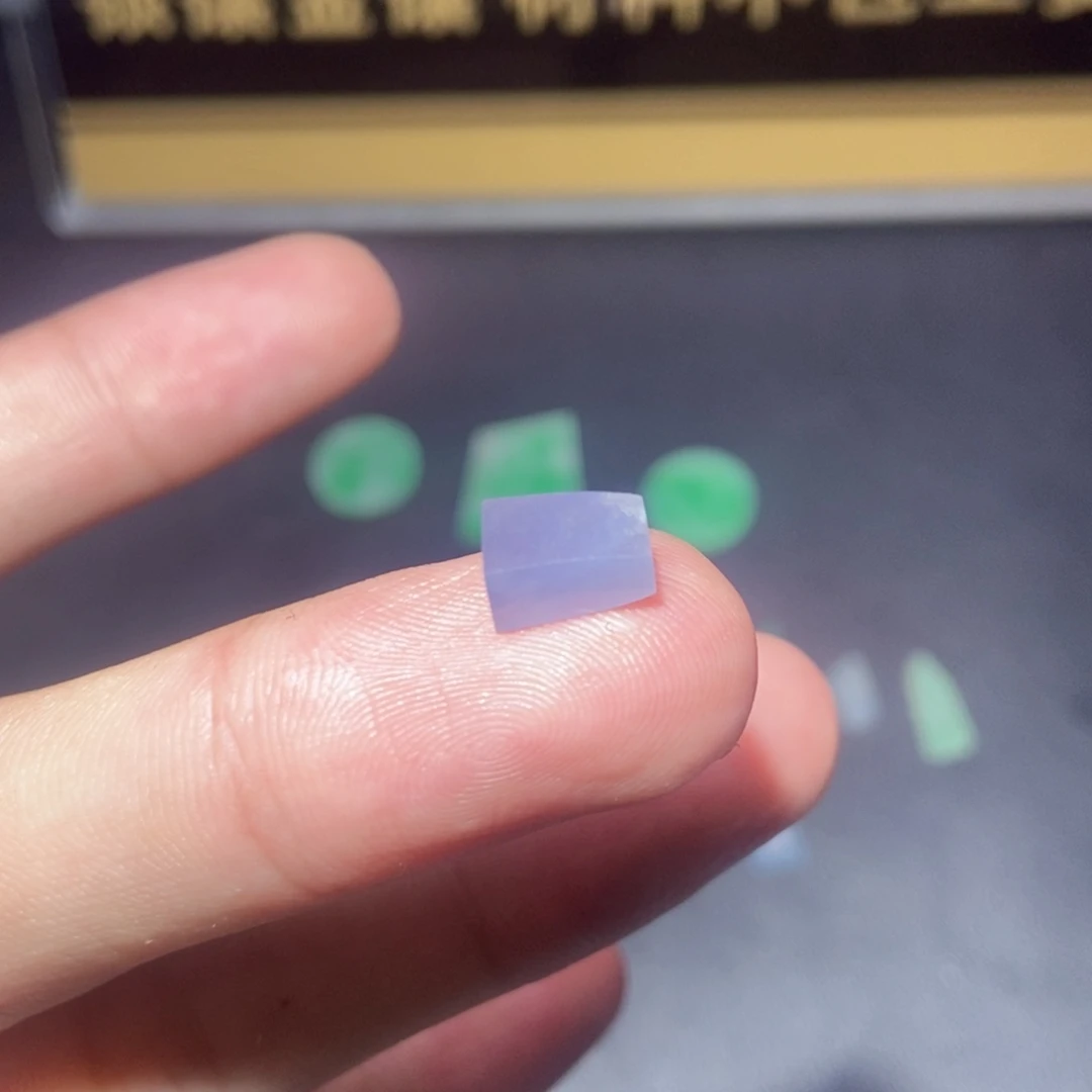 定制翡翠未镶嵌翡翠5