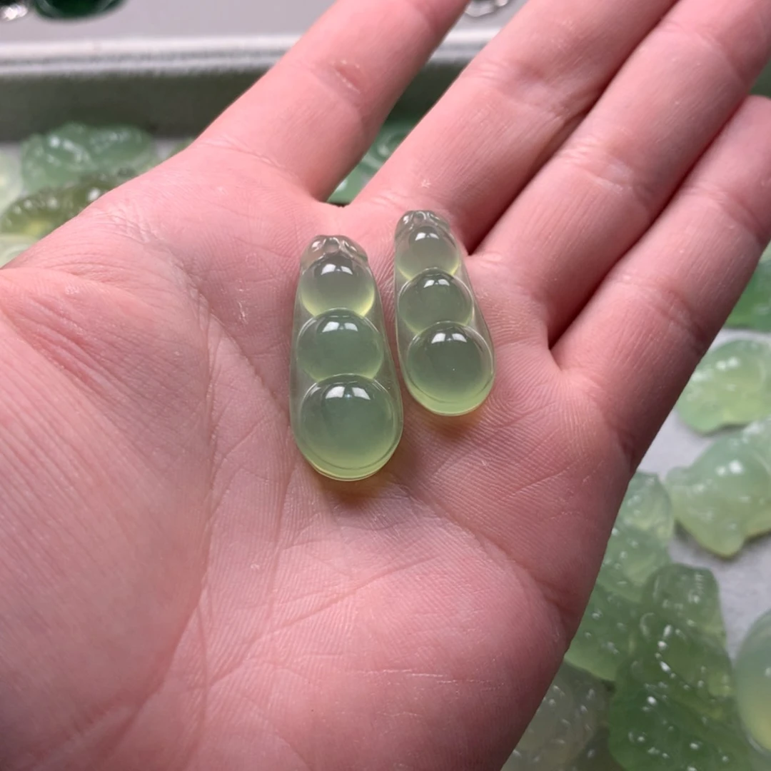 【闪购商品】蛇纹石玉未镶嵌岫玉