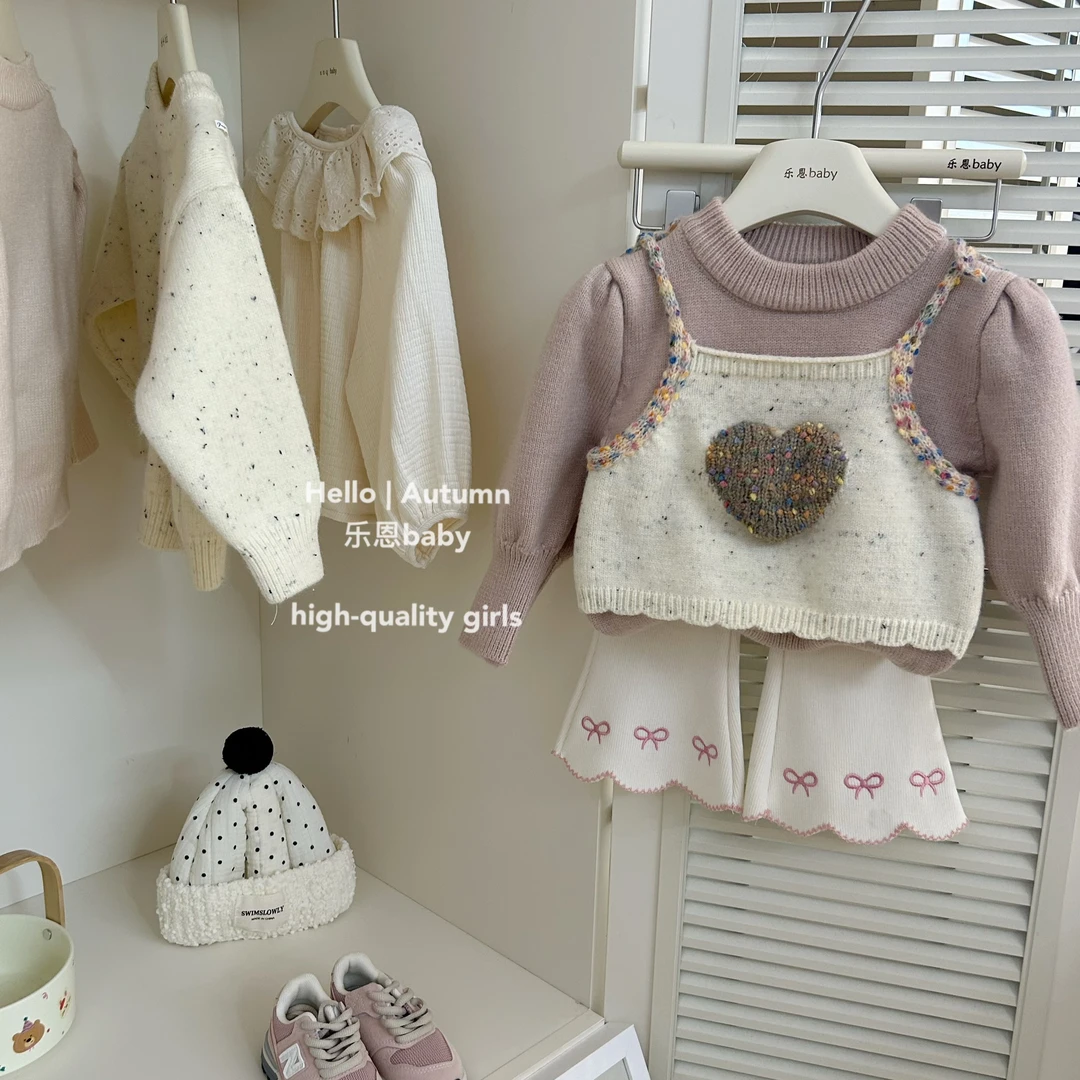 现货【乐恩童装】女童秋冬季粉紫色假两件毛衣休闲微喇叭裤时髦套装