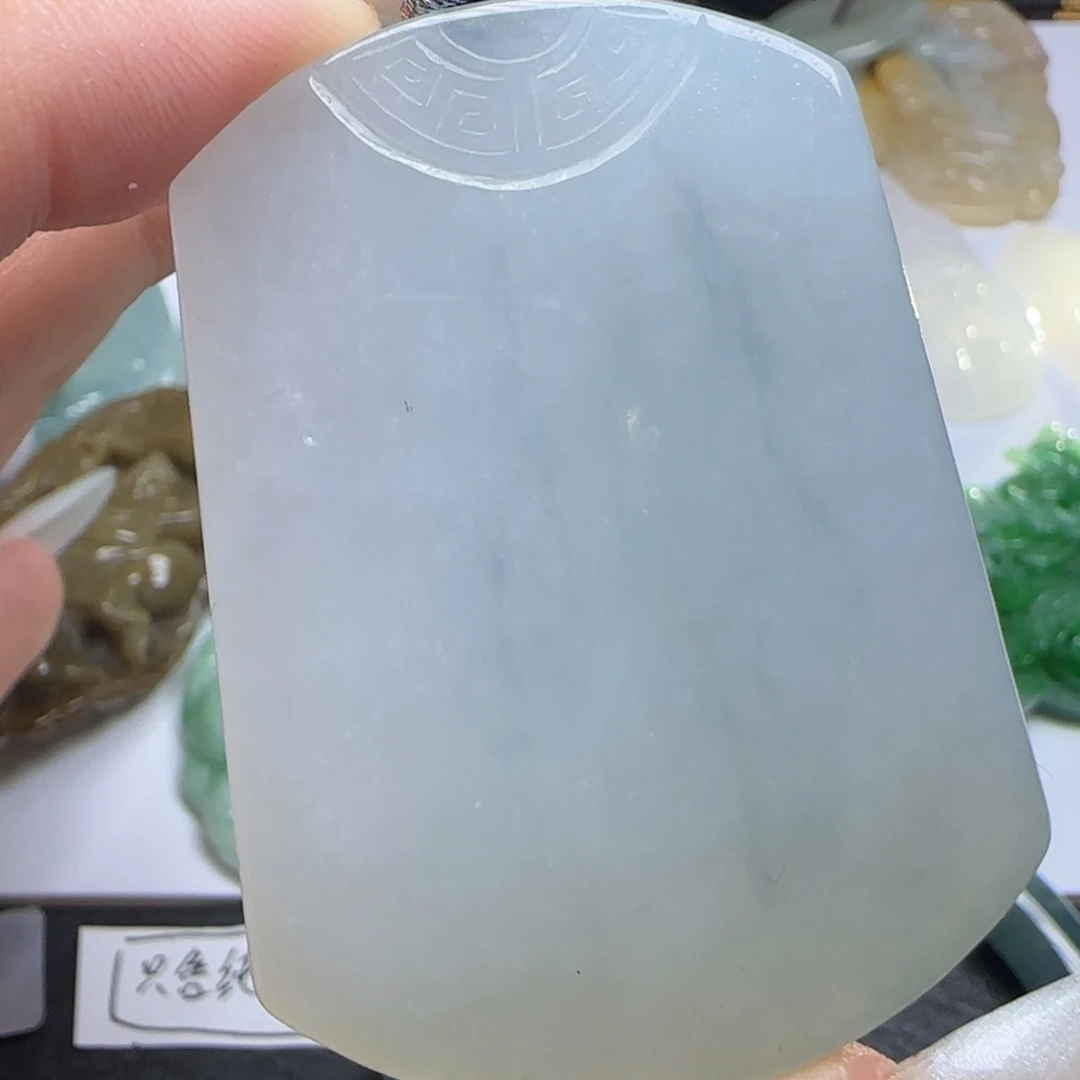 翡翠未镶嵌颈饰天然缅甸翡翠A货