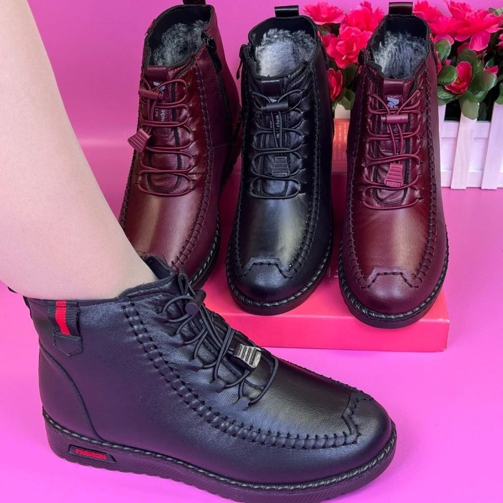 防滑女休闲短靴妈妈款秋冬款靴子女士加绒靴子舒适