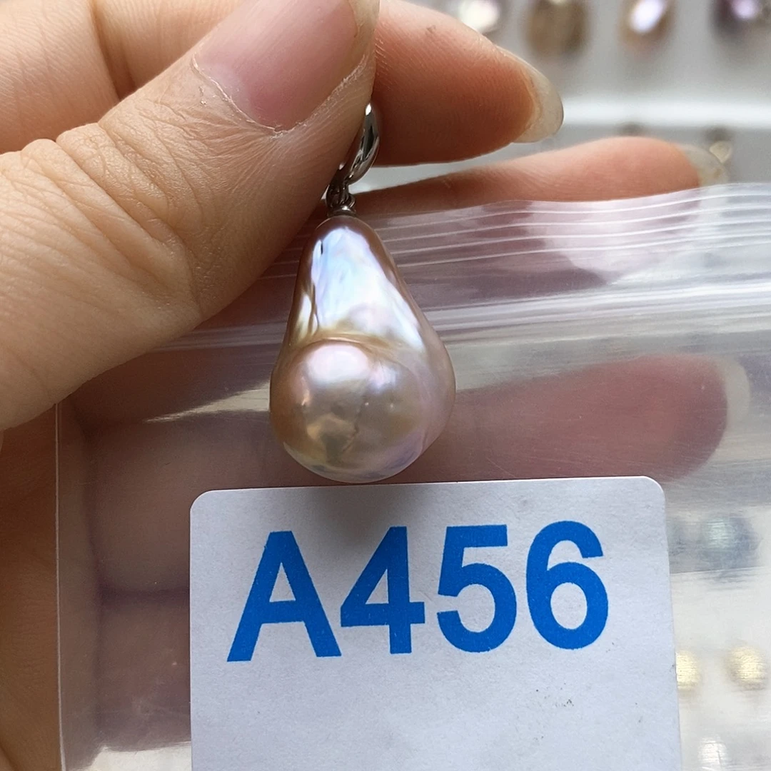 颈饰未镶嵌淡水珍珠