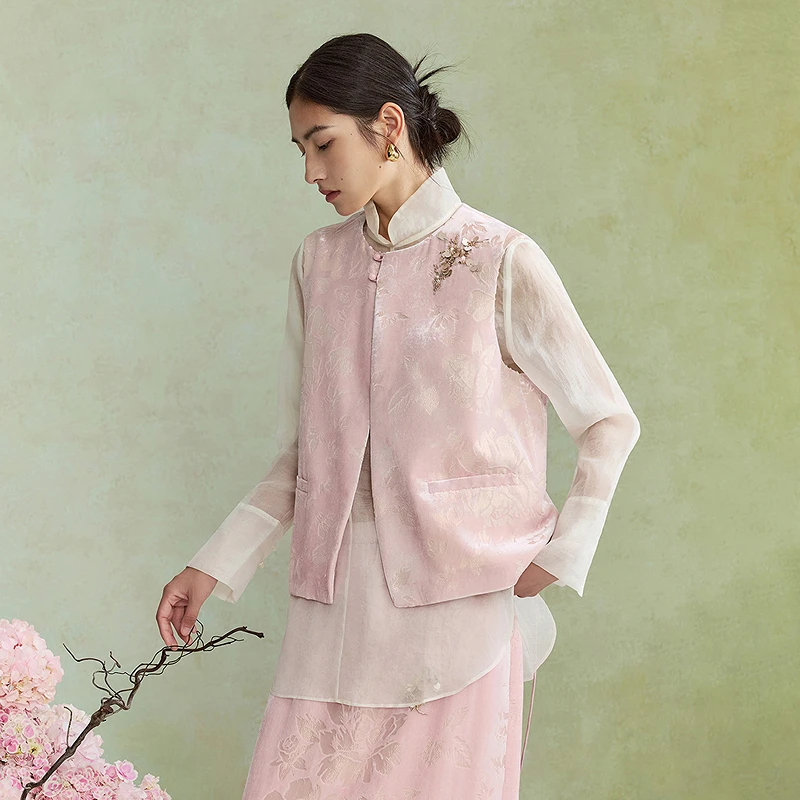 生活在左2026春粉色马甲新中式丝绒烧花钉珠绣花优雅外套1961039