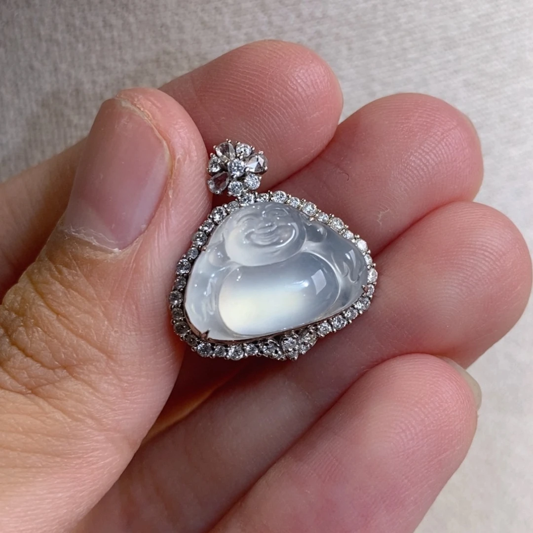 翡翠18K金镶嵌颈饰天然缅甸A货翡翠