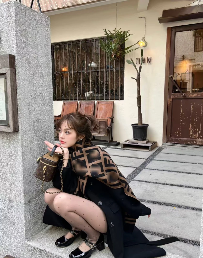 女厚款不掉色保暖成人多功能围巾披肩秋冬双面