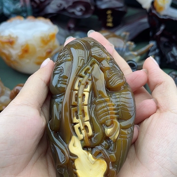 玛瑙摆件未镶嵌虎*
