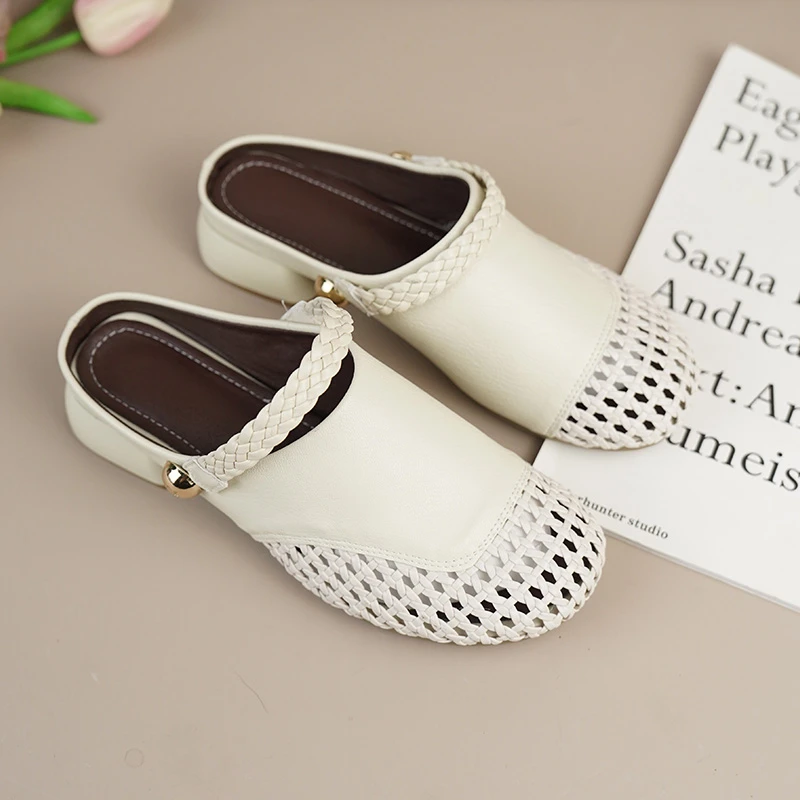 拖鞋女夏外穿2025新款夏天巨好看的凉鞋防滑透气不累脚包头半拖鞋