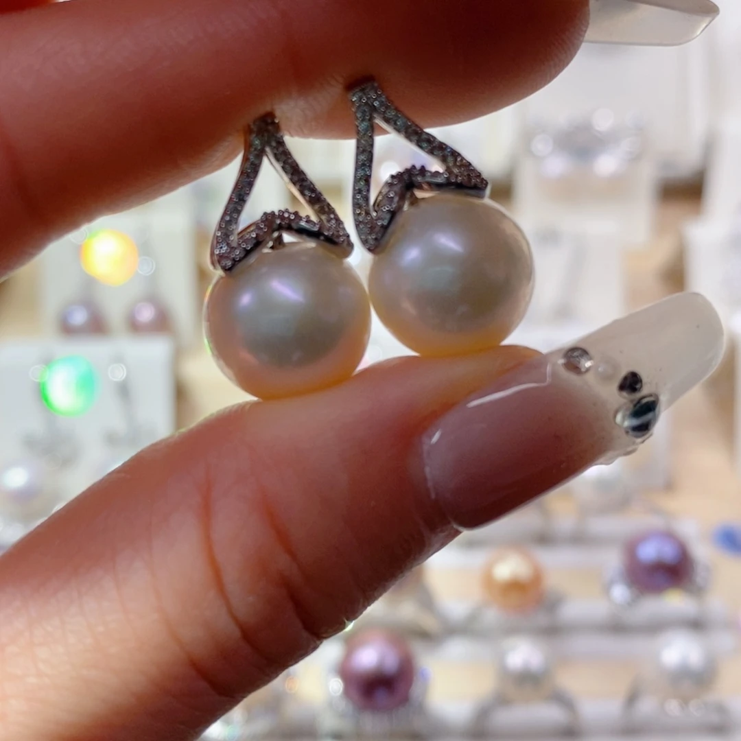 淡水珍珠耳饰合金