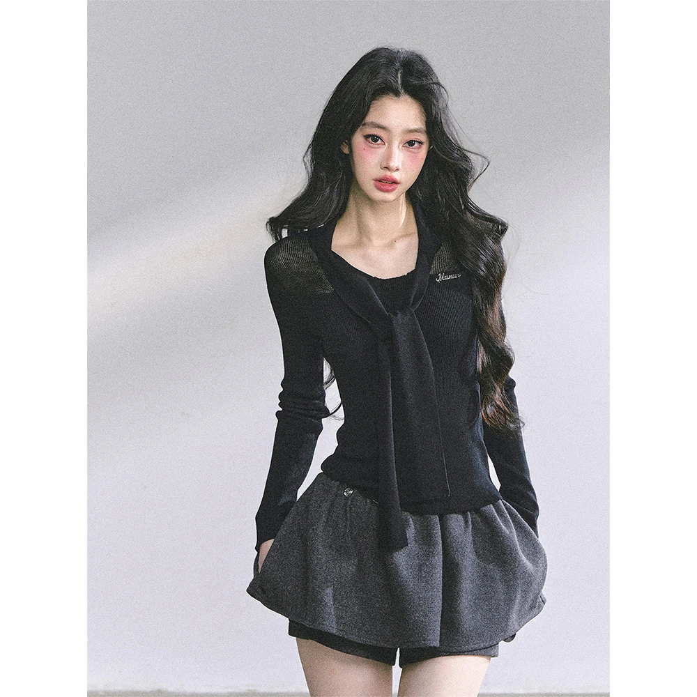 少也眼尤莉doll 长袖纯欲性感针织T恤女秋收腰显瘦设计感黑色上衣