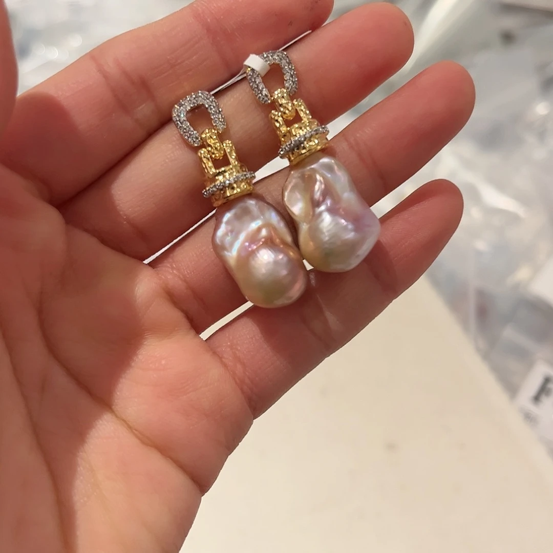 淡水珍珠耳饰合金