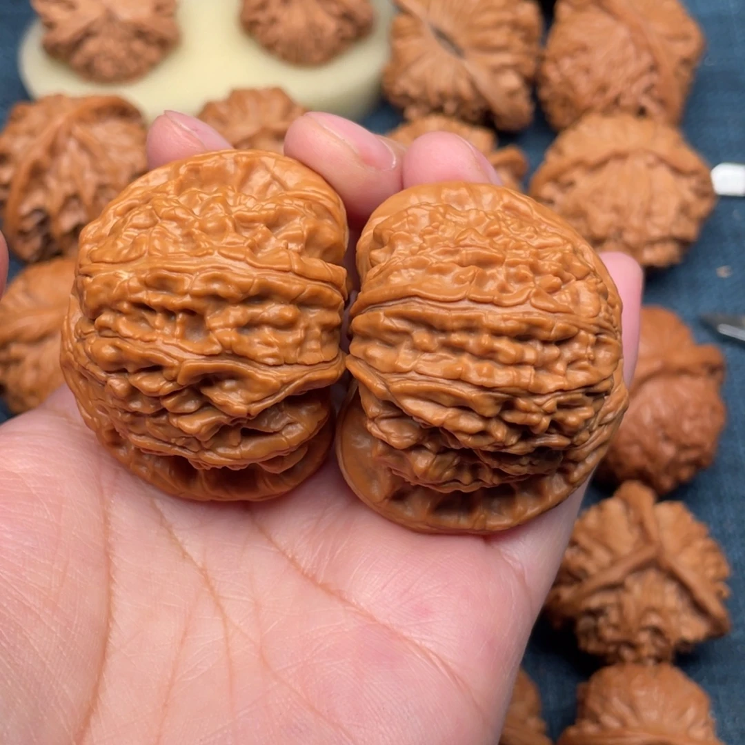 把件文玩核桃46毕业爆肉白狮子全品