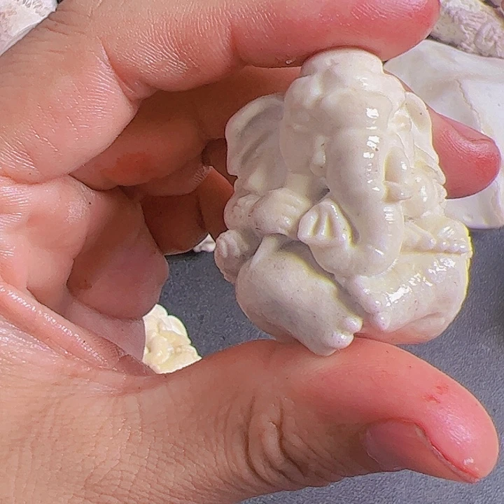 小**～养殖鹿角雕刻工艺