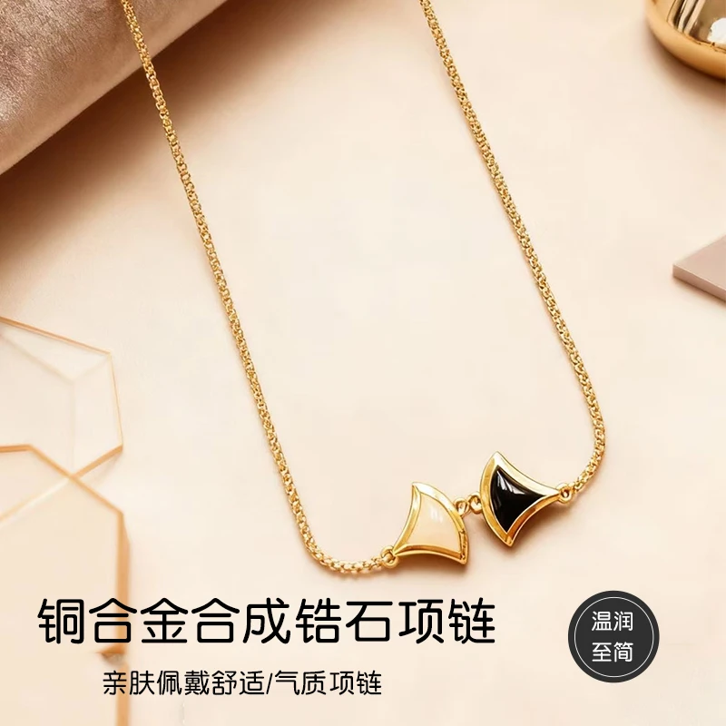 铜合金合成锆石项链 轻奢时尚精致个性高品质长款宝扇项链