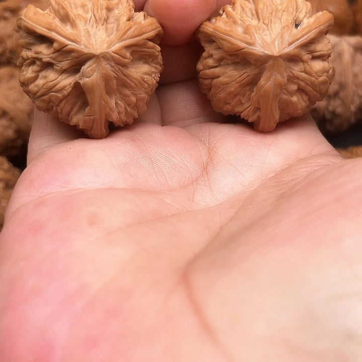 吊坠文玩核桃你们都在