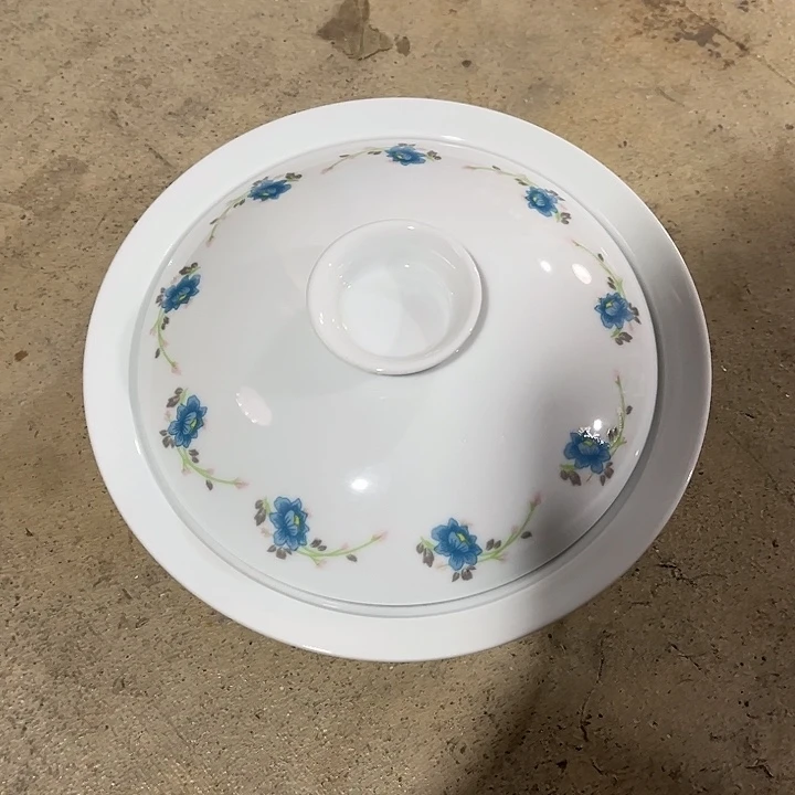 瓷片景德镇陶瓷和合器。