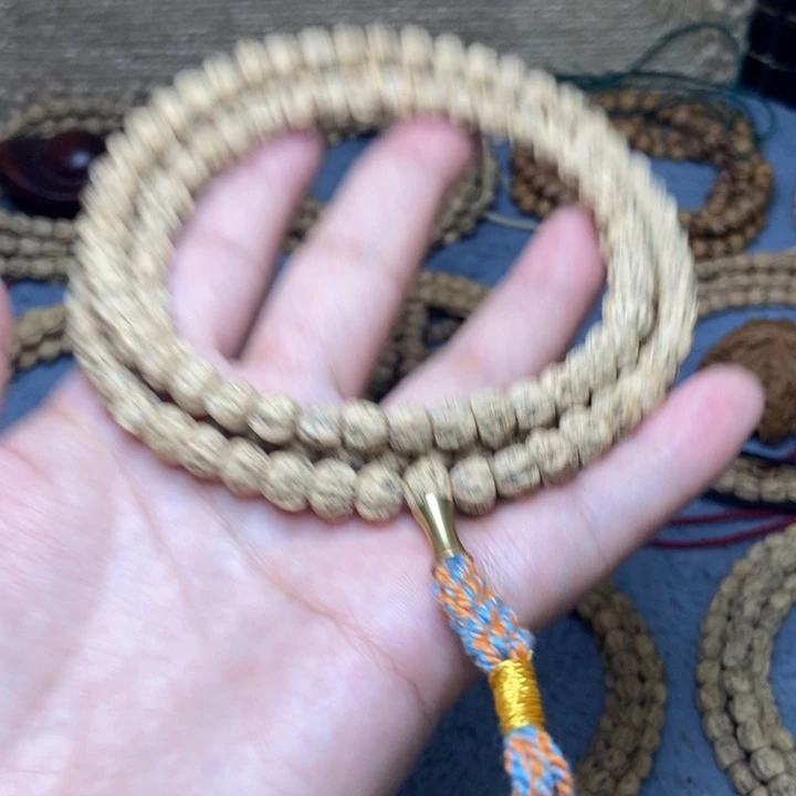 【闪购商品】吊坠柏香籽/百香籽