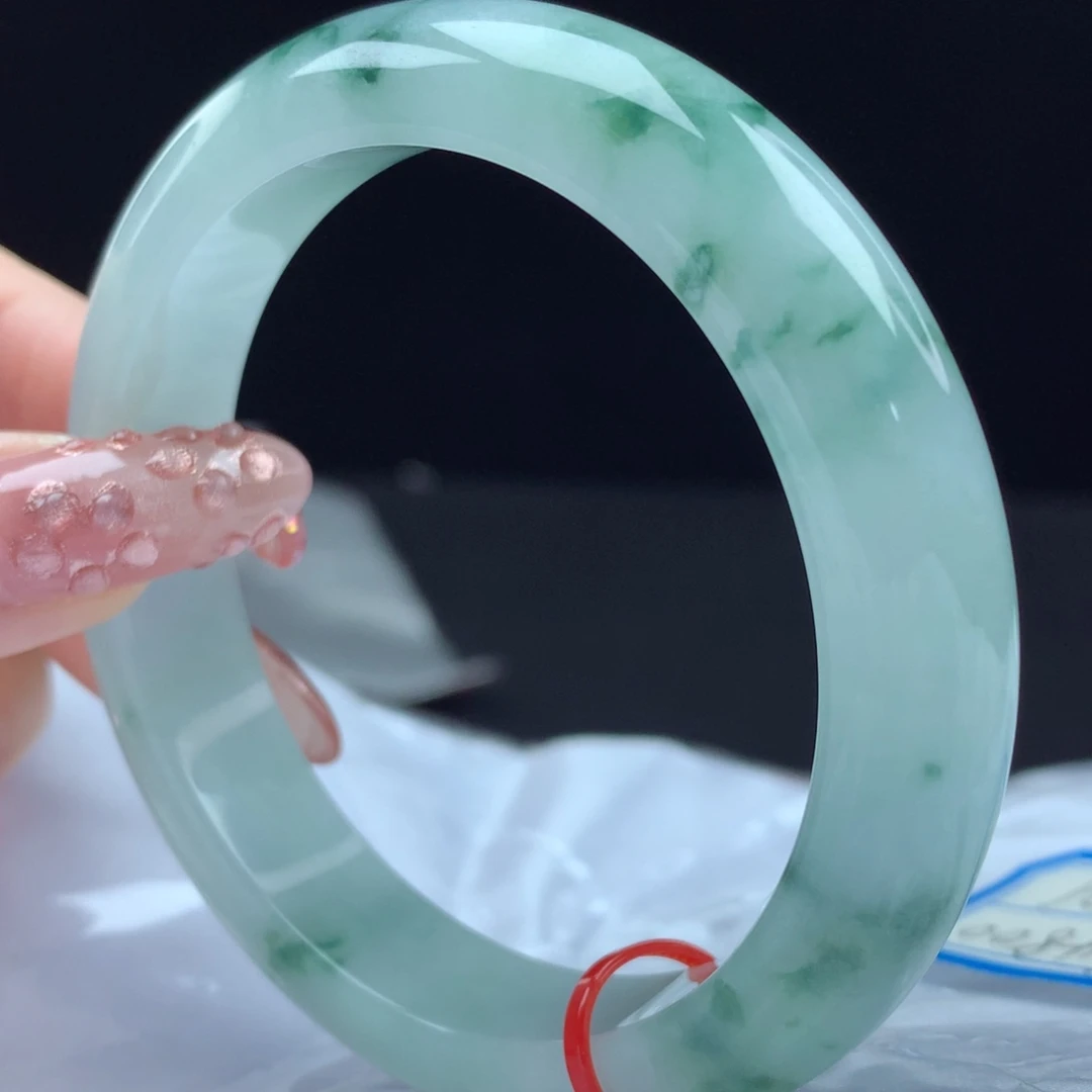 未镶嵌手镯翡翠89121，