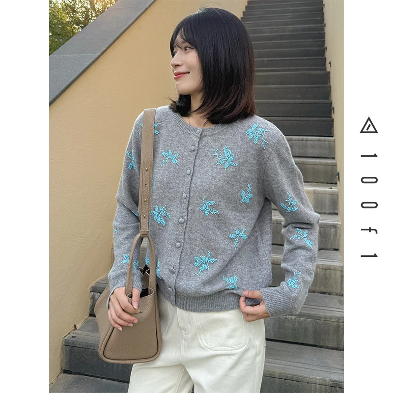 葡萄藤钉珠毛衣 清新植物系珠绣点缀 温柔浪漫 细腻亲肤羊毛F2421