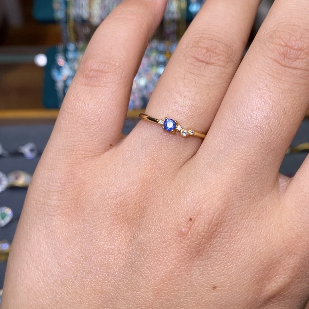 蓝宝石戒指银S925镶嵌456677