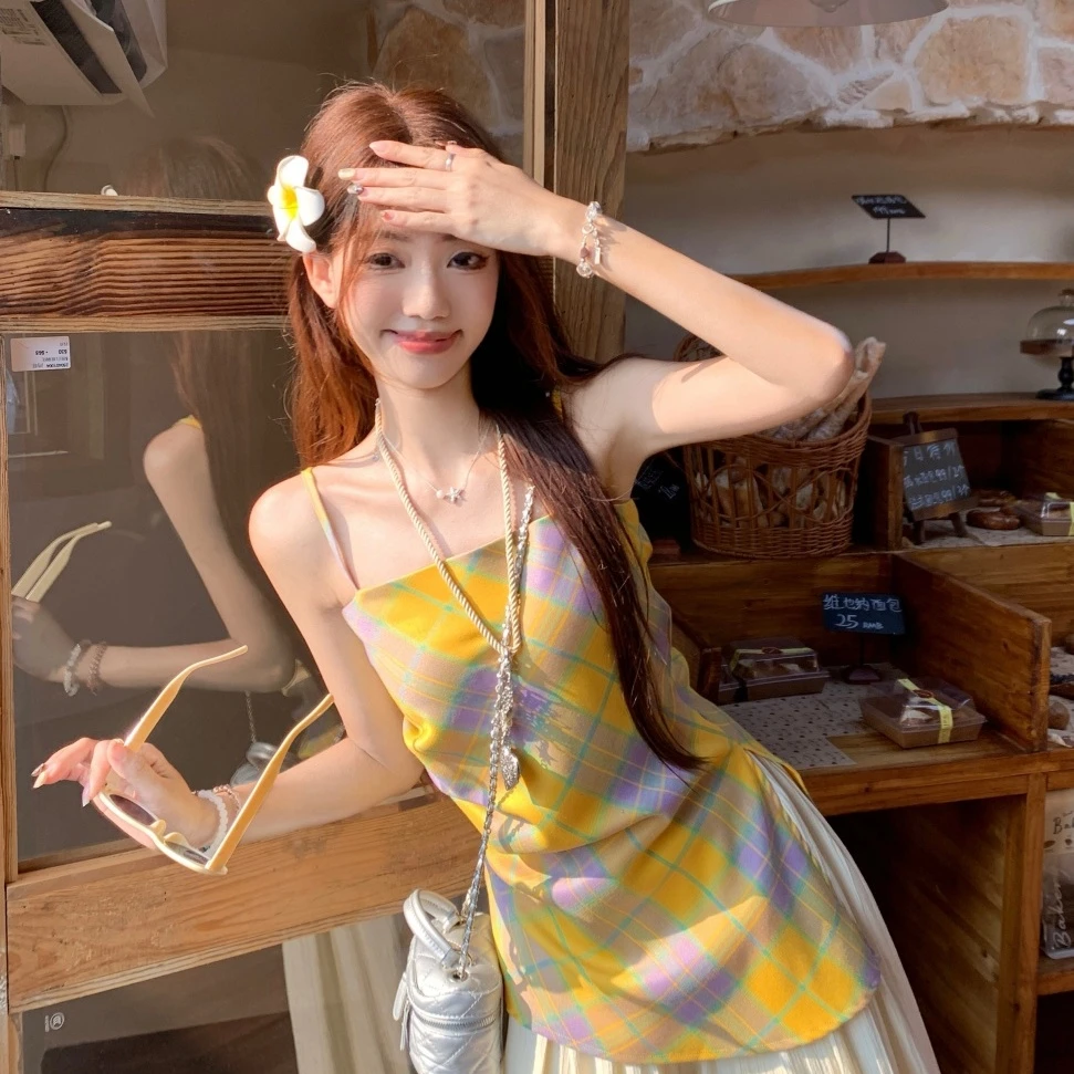 黄色格子新款设计感开叉不规则黄色格子外穿挂脖短款吊带上衣女