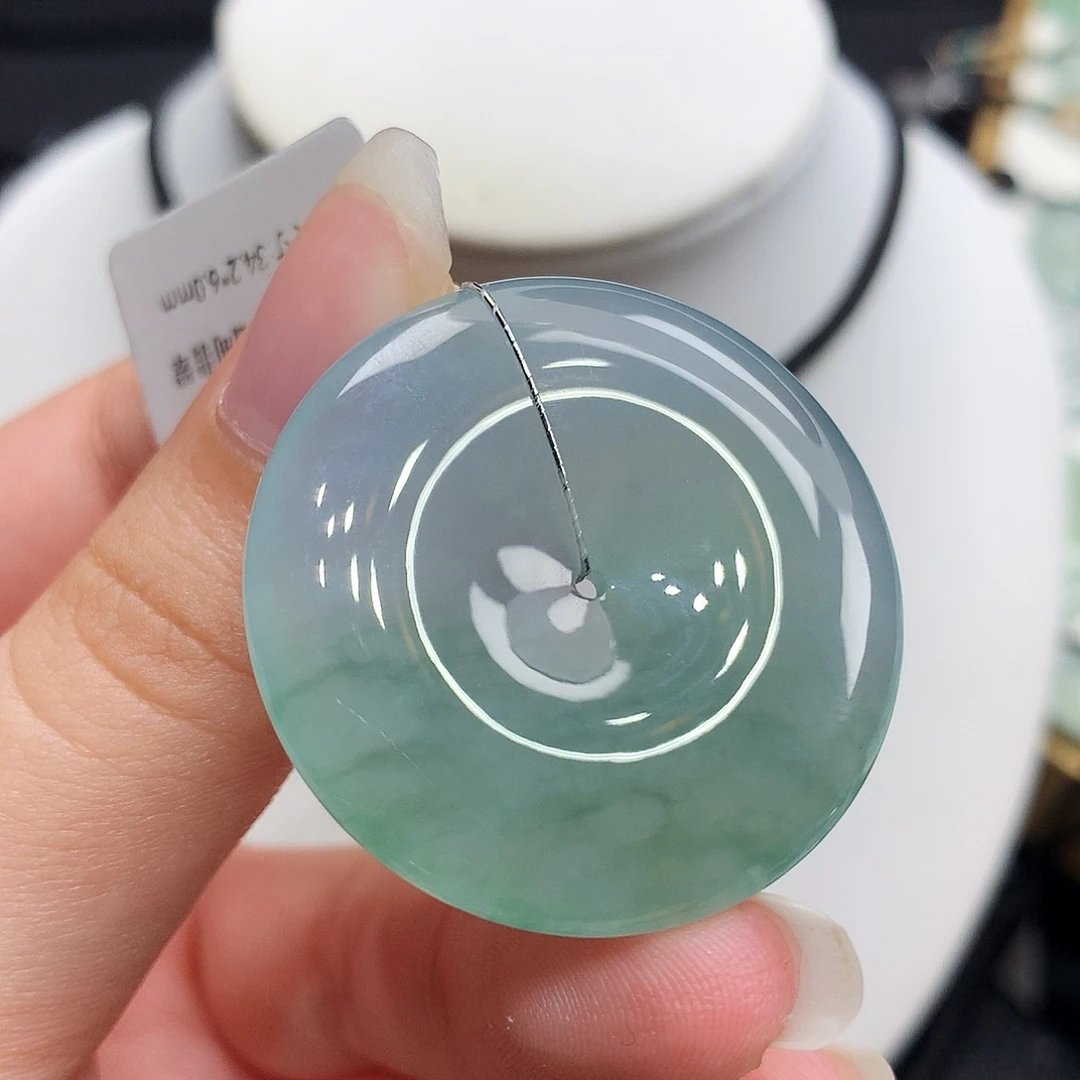 翡翠未镶嵌胸饰翡翠106，34.2/6