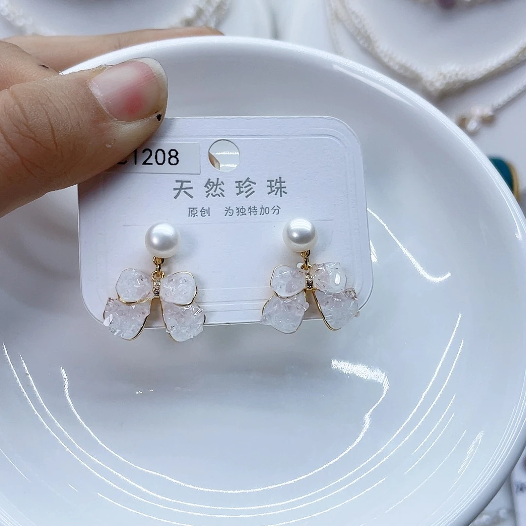 银S925镶嵌耳饰淡水珍珠