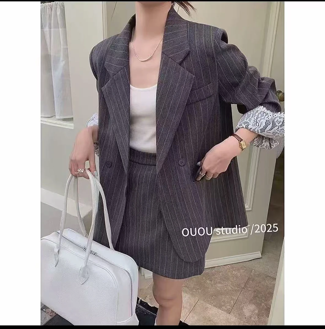 2025秋款轻奢设计师时尚气质法式百搭套装女