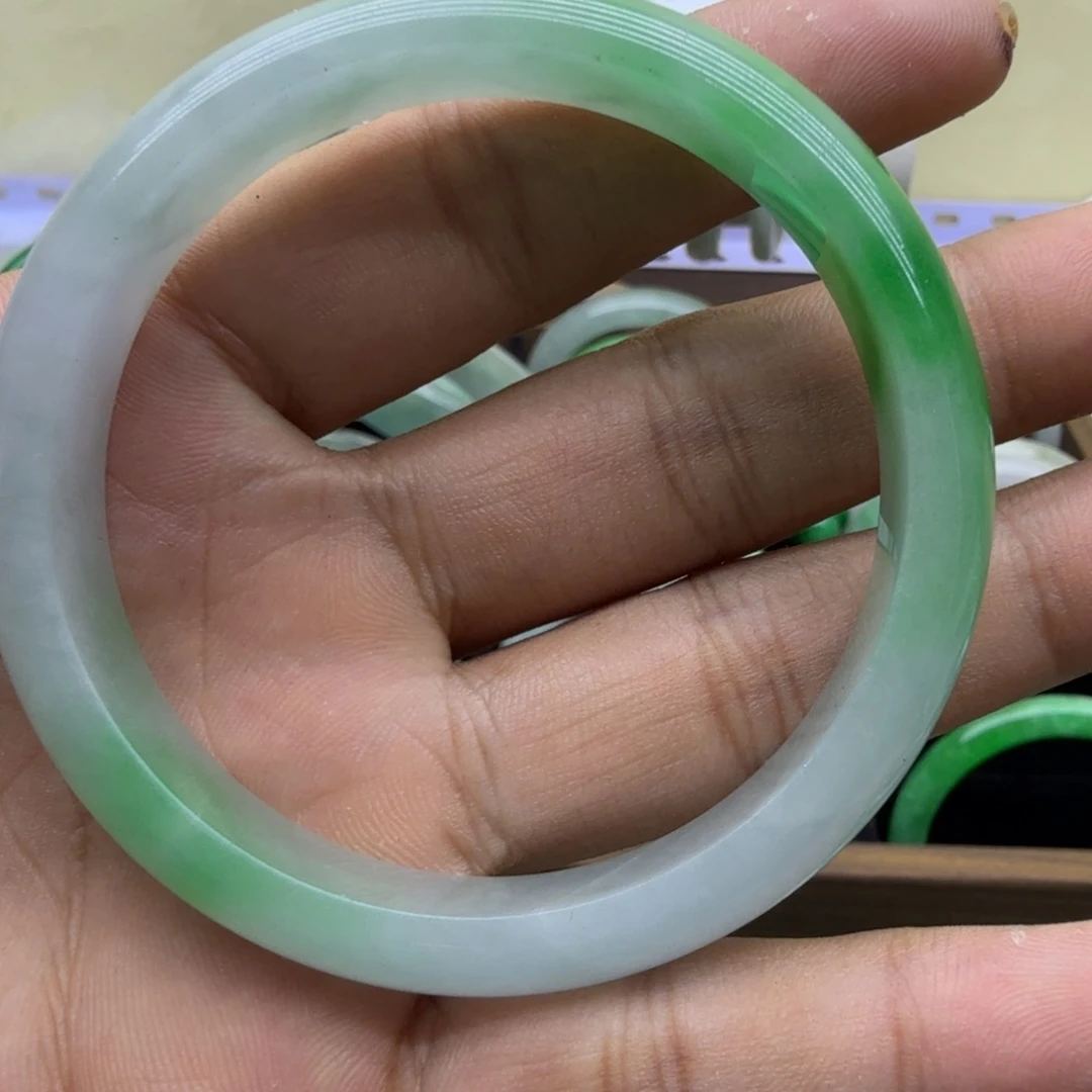 未镶嵌手镯翡翠D45