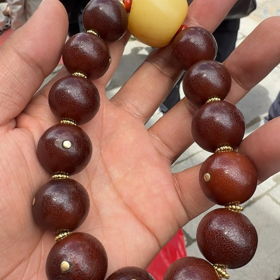 琉璃藏区精品珠子
