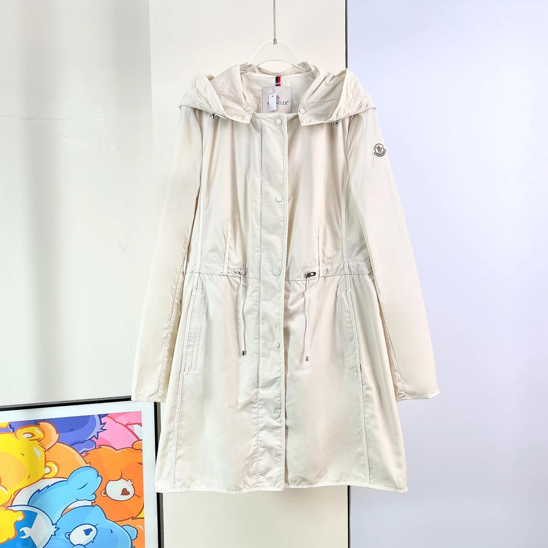 99新 MONCLER 99新/Moncler/蒙口/外套/3码/Xsp38636