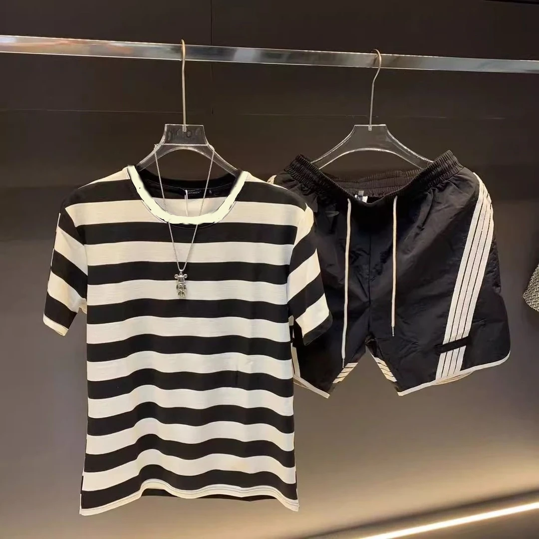 潮流潮男休闲套装潮牌时尚条纹T恤男士宽松短裤短袖两件套夏季