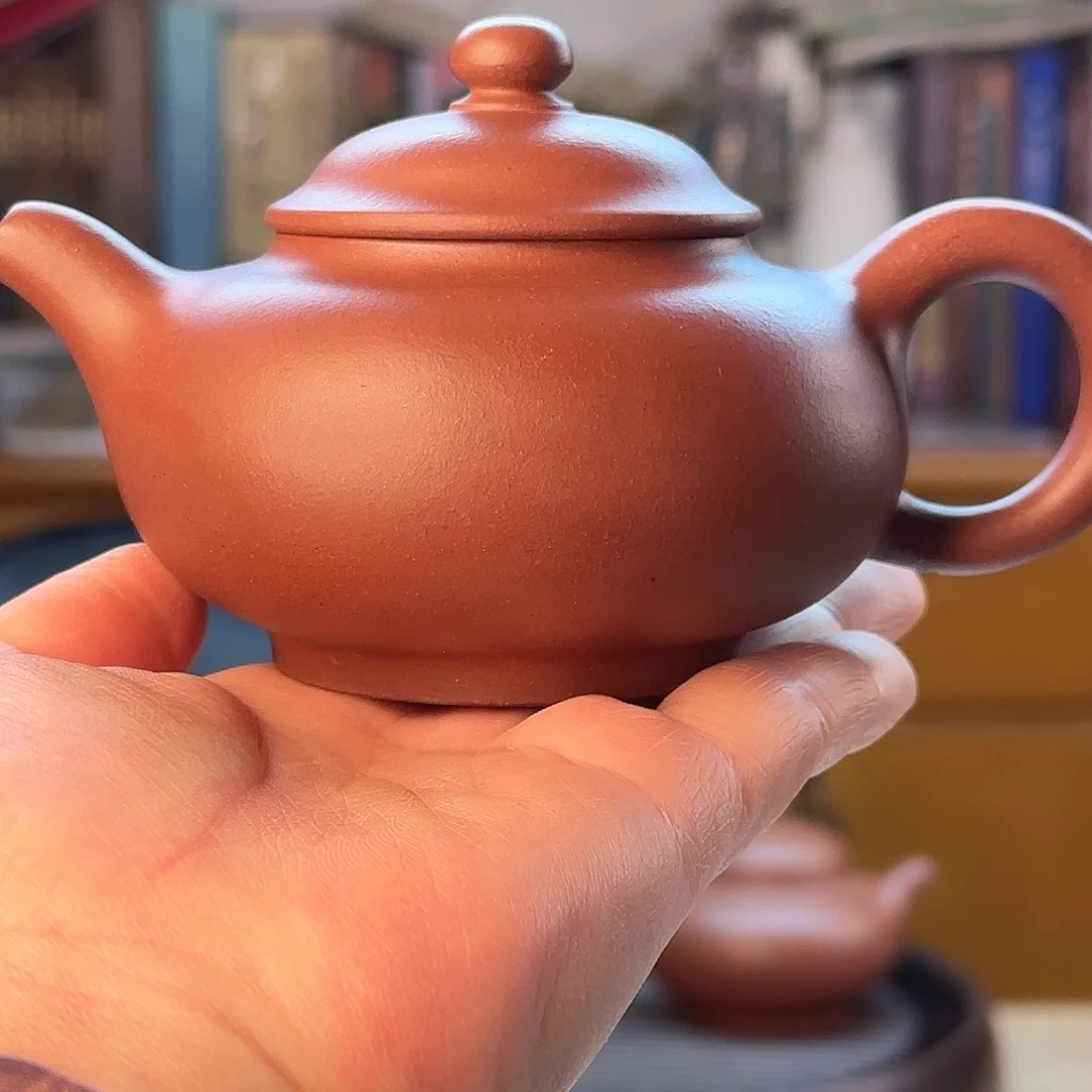 紫砂茶壶哈****嘻潘壶，周旸手制！