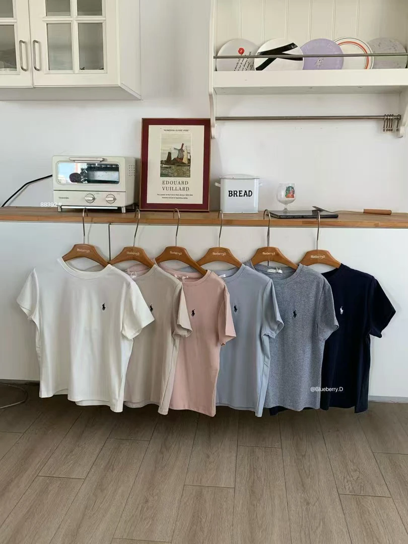 简约圆领百搭小马T恤19