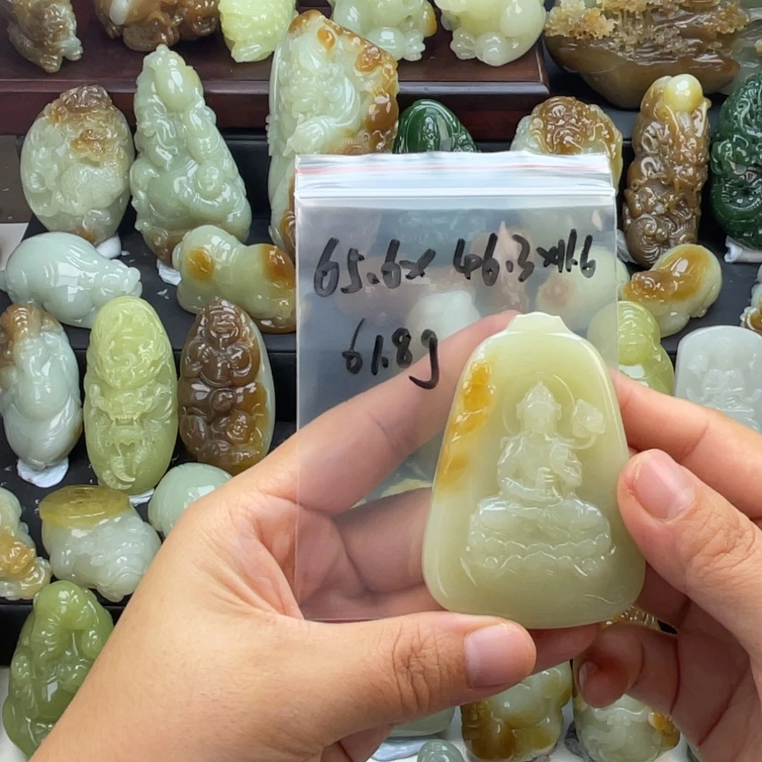 命***定颈饰未镶嵌和田玉