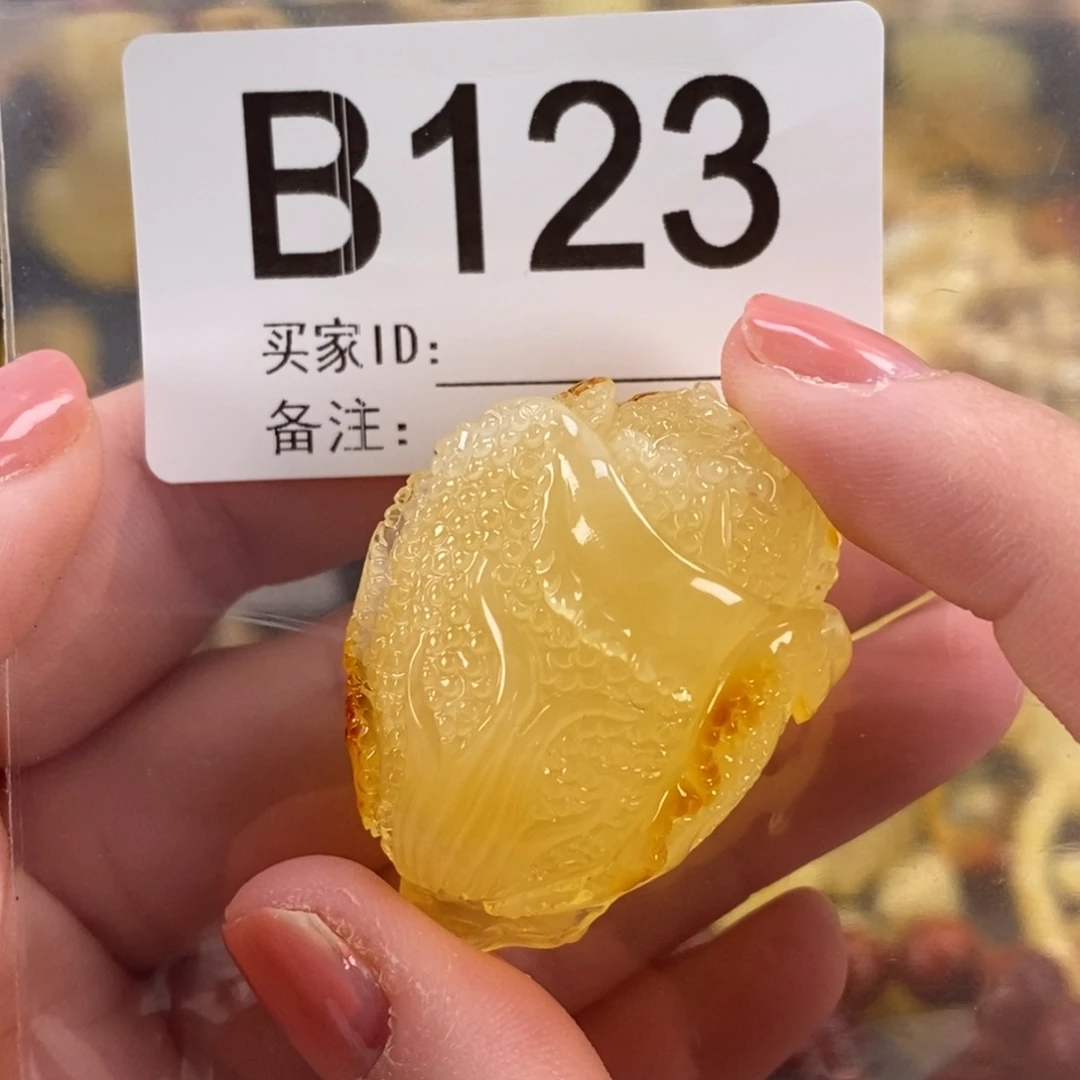 琥珀未镶嵌珠宝奇石