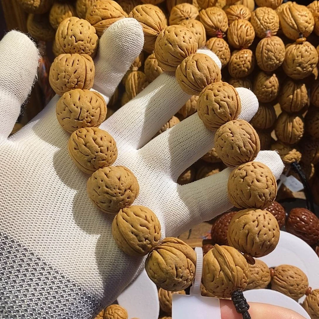 手串桃核刀齐肉球不退换