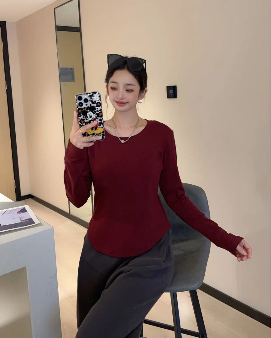 短款弧形圆领打底衫修身内搭长袖T恤女秋冬韩版纯色小众百搭上衣