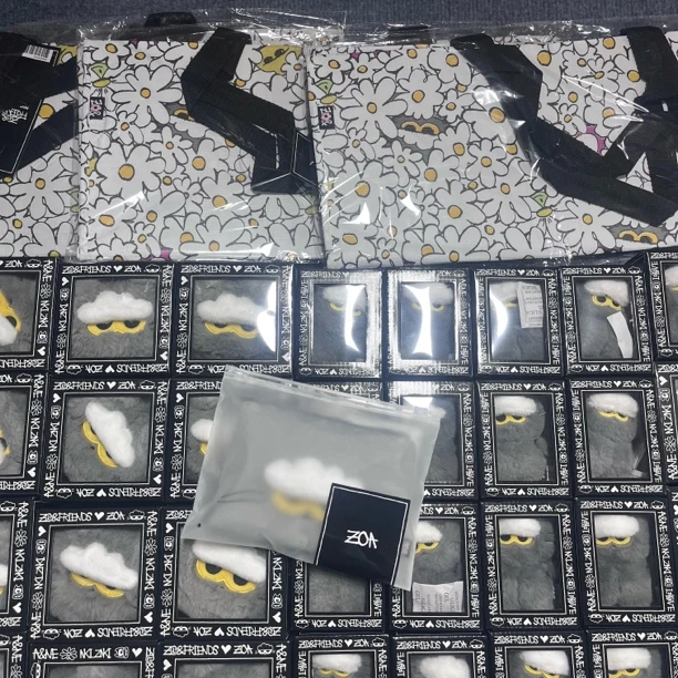 权志龙 zoa 钥匙扣 收纳包 环保袋