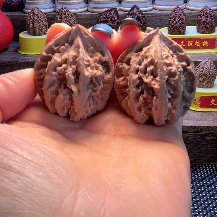 把件文玩核桃1号车