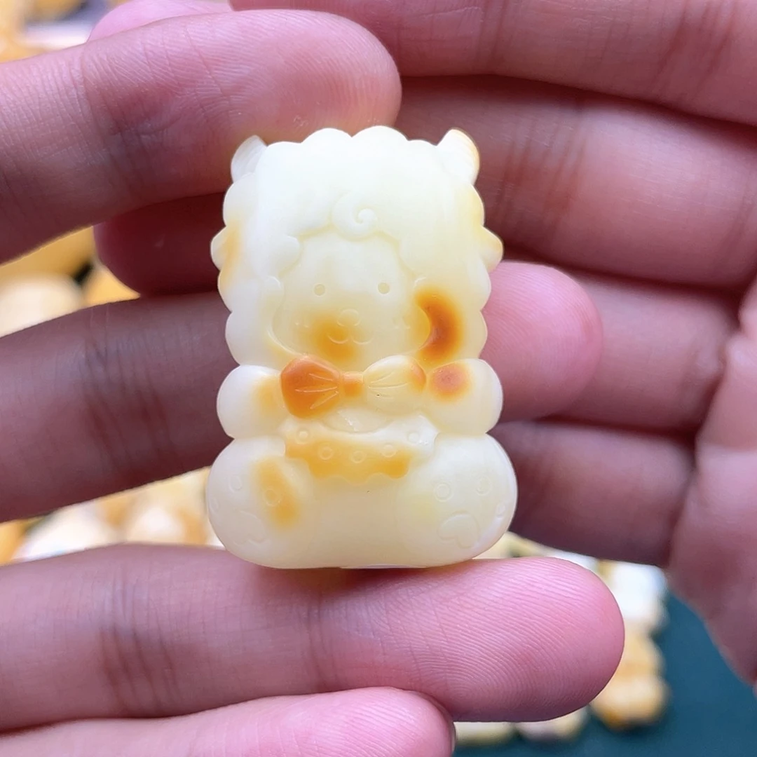 未镶嵌琥珀裸石蜜蜡