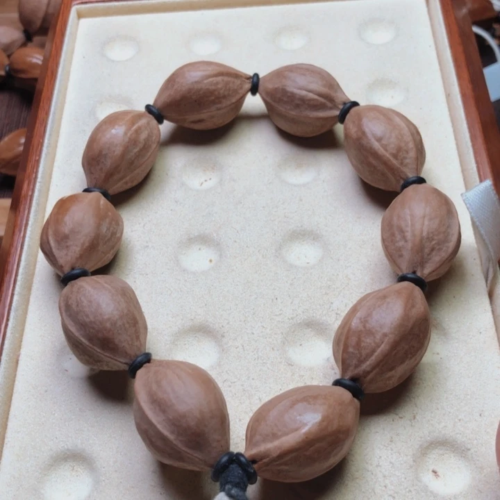 橄榄核手串梅林铁18 X28