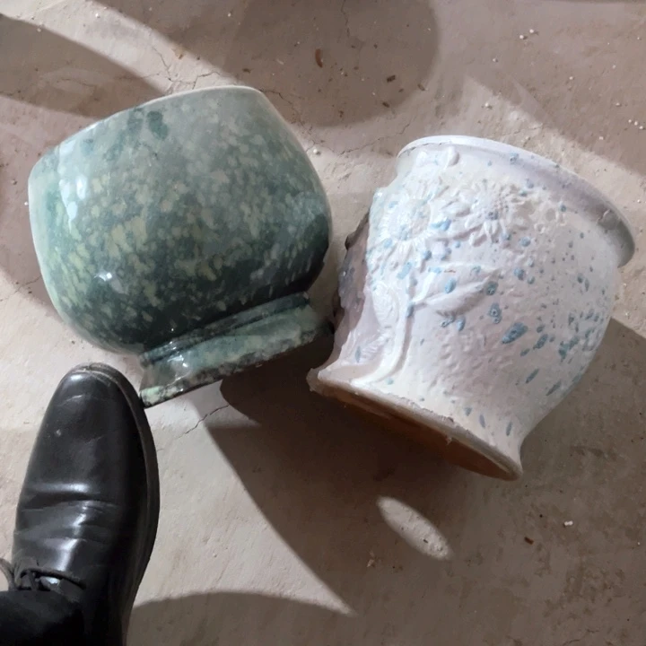 紫砂花盆口径18高度18两只正品
