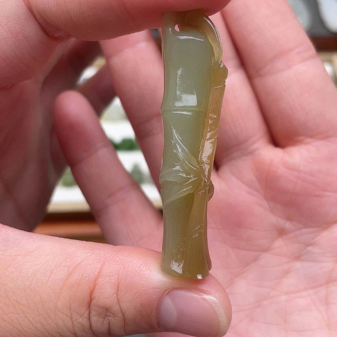 和田玉未镶嵌颈饰竹节吊坠