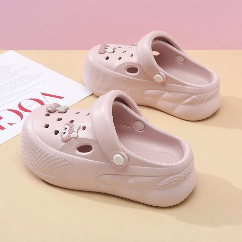 洞洞鞋女款2025夏季新款厚底防滑踩屎感凉鞋外穿时尚休闲沙滩凉拖