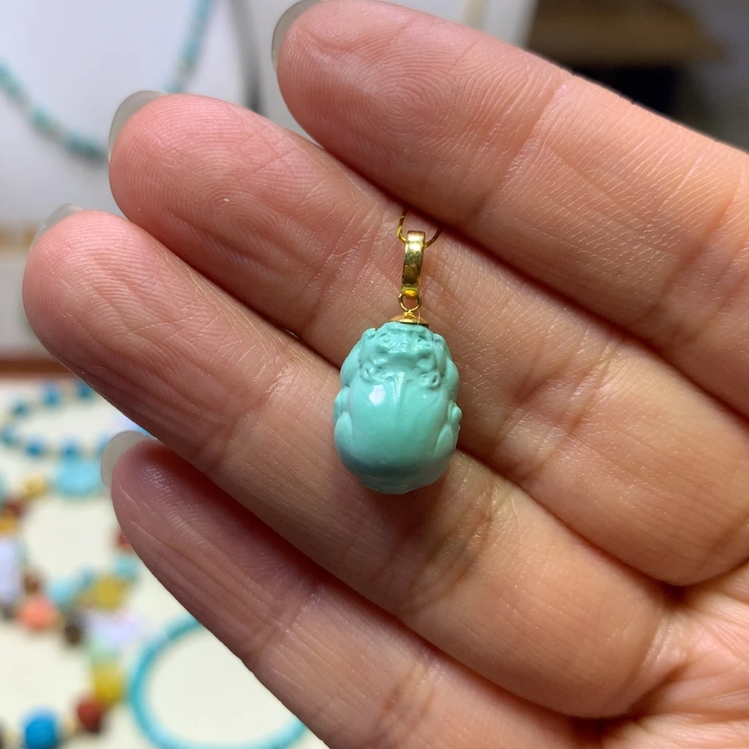 绿松石18K金镶嵌吊坠