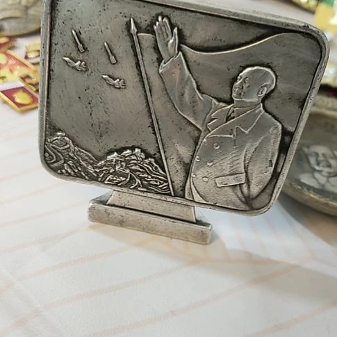 摆件红色收藏品研究所