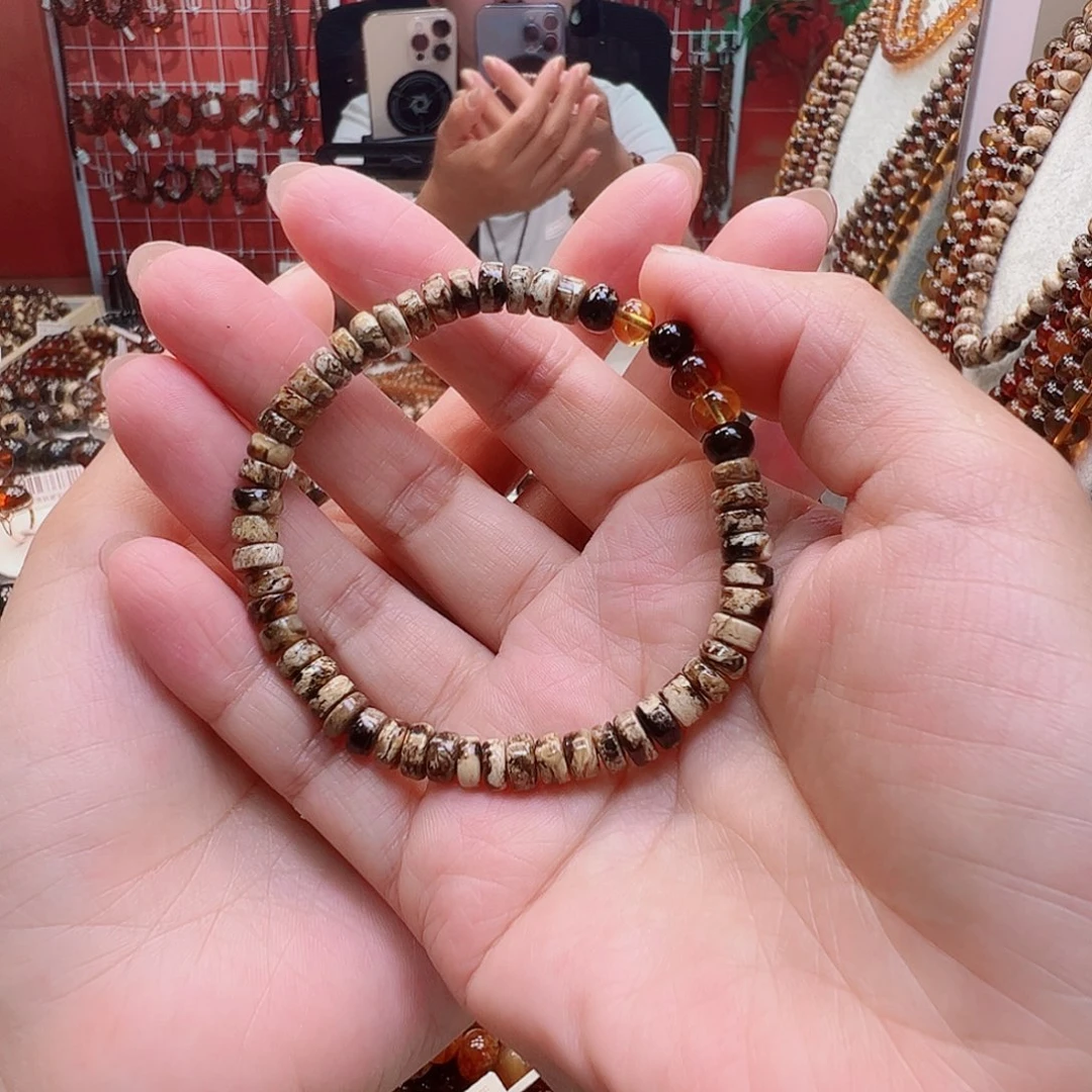 未镶嵌琥珀裸石抚顺琥珀直切