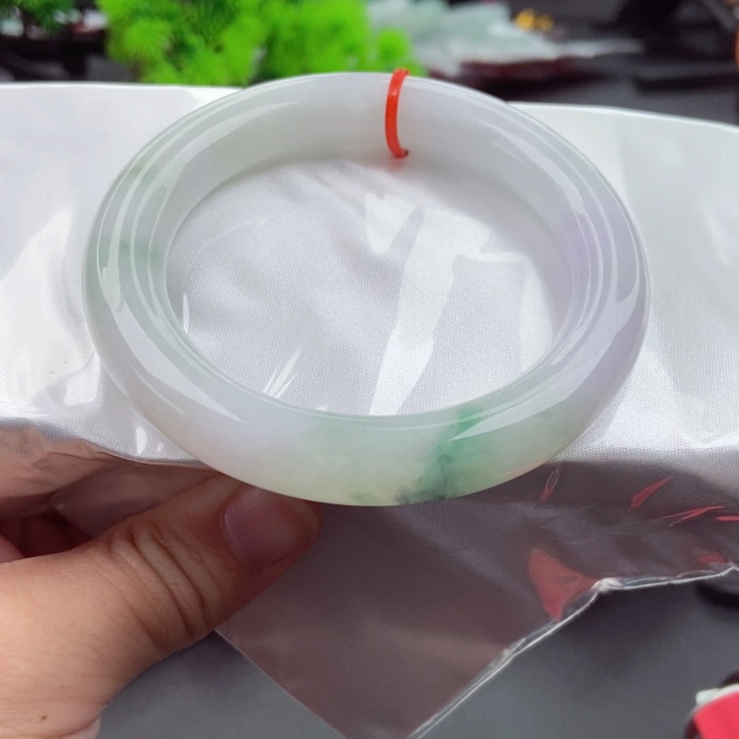 翡翠未镶嵌手镯58圈口