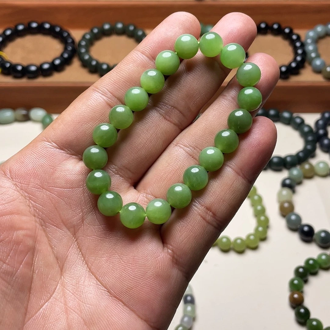 和田玉未镶嵌手串